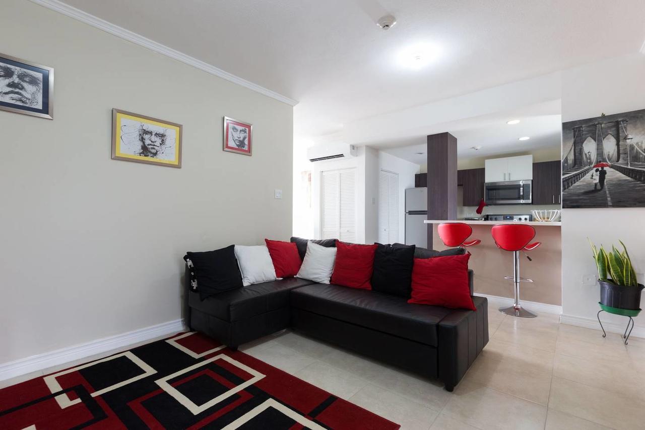 The Brompton'S Luxury Apartment Kingston Exterior photo
